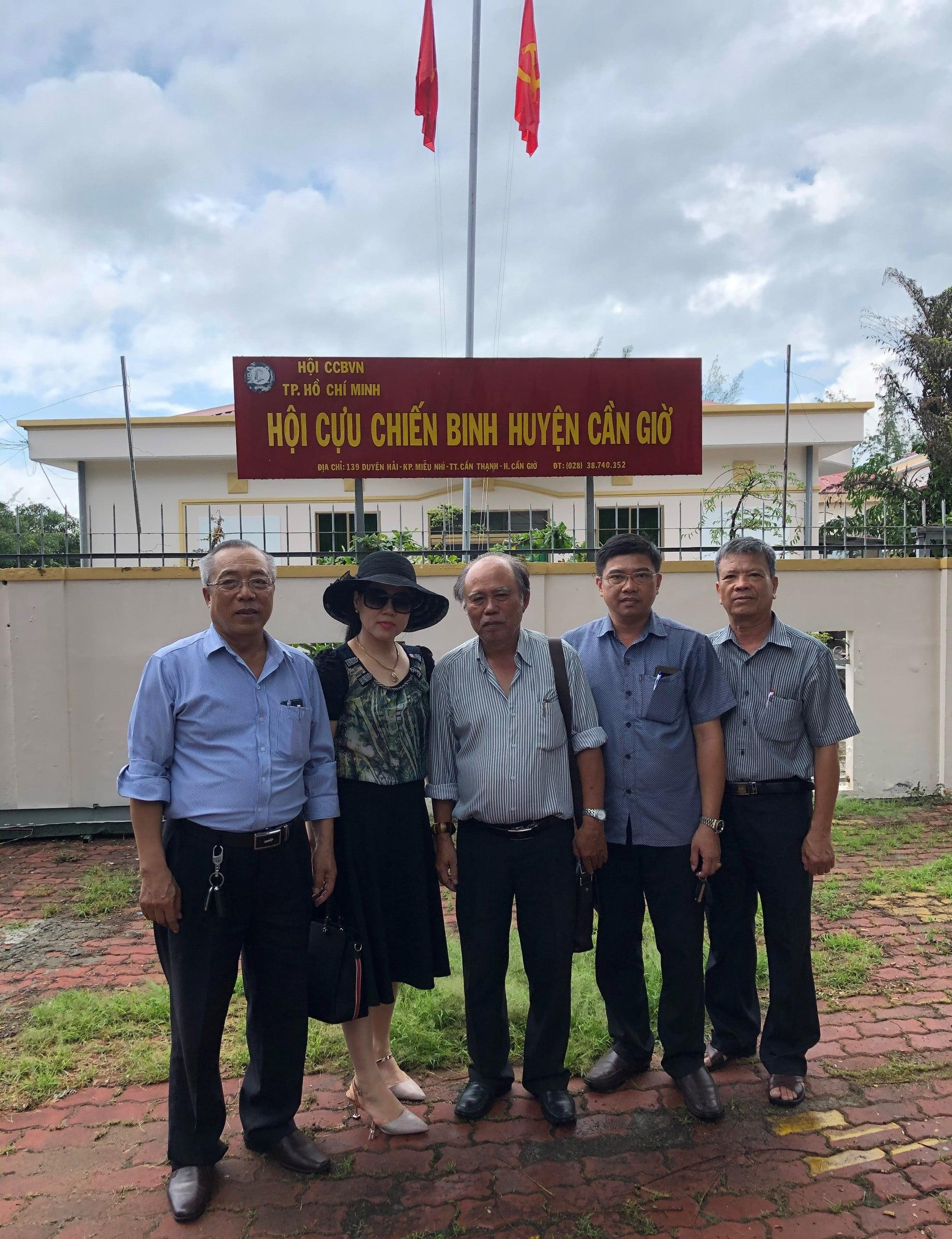 Công ty trao tặng quà cho gia đình các Bà Mẹ Việt Nam Anh Hùng  tại Huyện Cần Giờ – TP.HCM trong năm 2020.